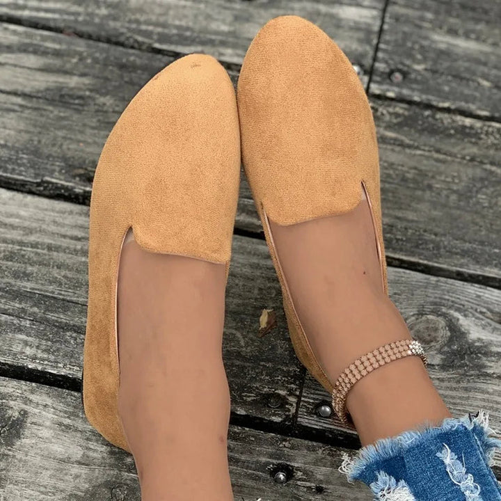 Yarrin™ – Chic Slip-On Flats