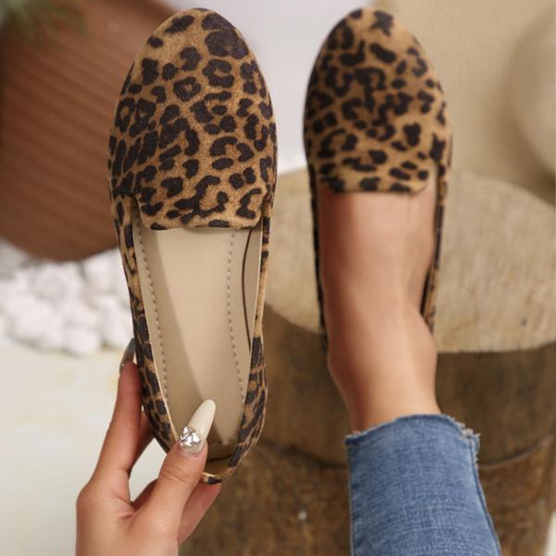 Yarrin™ – Chic Slip-On Flats